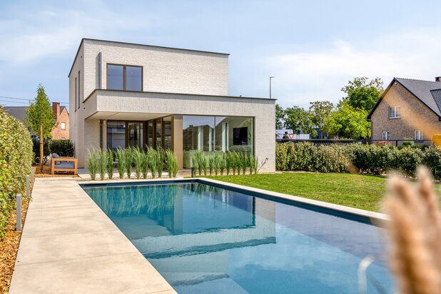 Meelbergstraat 103, Paal