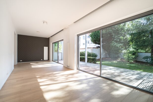 Place Brugmann : Superbe appartement + terrasse et jardin