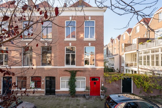 Villa for sale at 'S-GRAVENHAGE with reference 19910147181