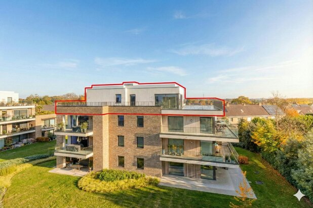 Beautiful penthouse in Domein Beverhof in Roeselare