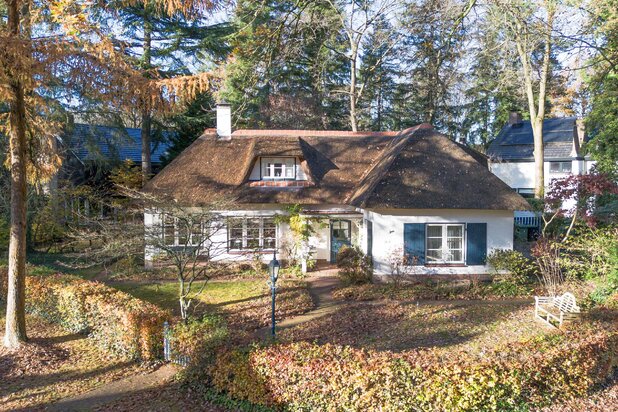 Bâtiment historique a vendre a Apeldoorn avec reference 19110348788