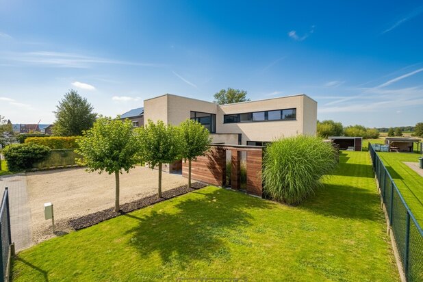 Te koop, Moderne woning met panoramisch zicht te Wortegem-Petegem!