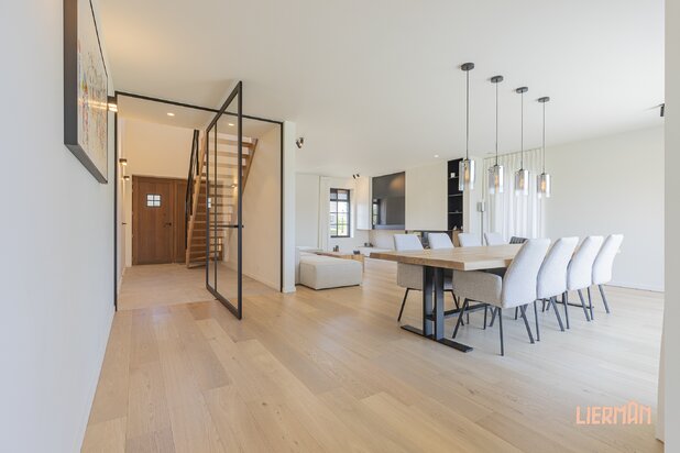 Prestigieuze BEN-woning met luxe afwerking en verwarmd zwembad