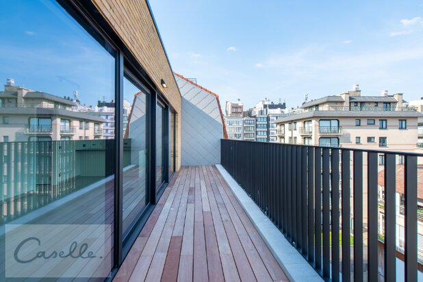 Uitzonderlijk 3 slpk penthouse met 2 terrassen van 40m²! -> 6% BTW