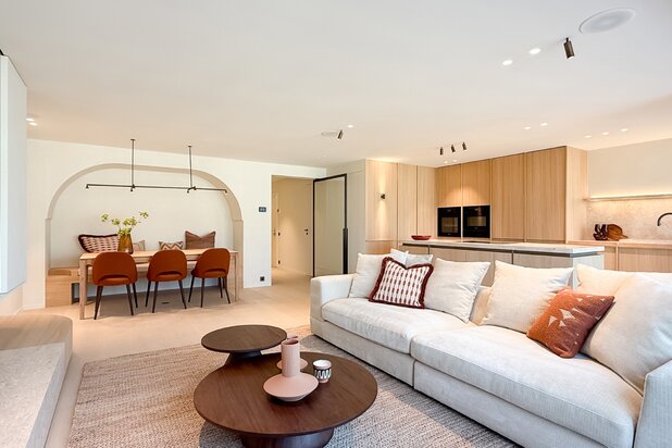 Volledig gerenoveerd appartement met zeezicht / Albertplein