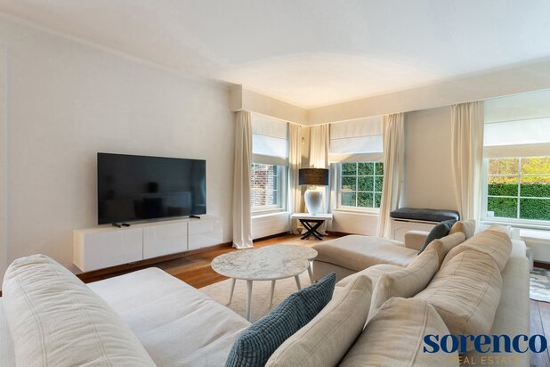 Charmante villa met zwembad op 891m² grond 