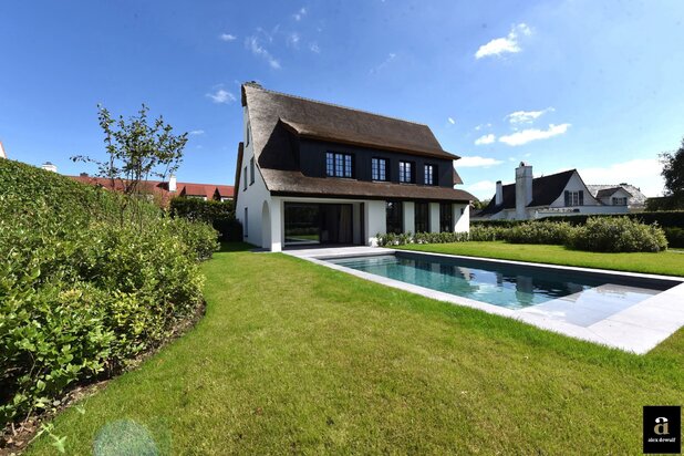 Luxueuze zongerichte villa op een toplocatie te Zoute