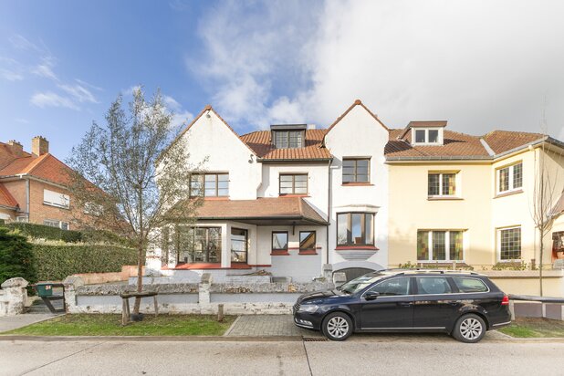 3-gevelwoning te koop in De Panne, Dumontwijk!