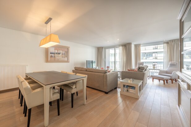 Spacious and move-in ready apartment with 3 bedrooms in a prime location in Knokke