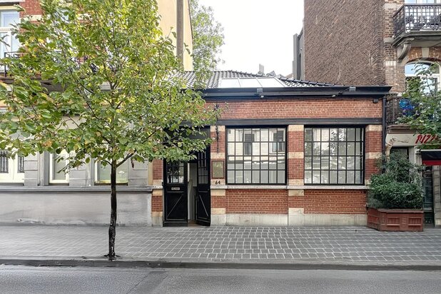 Place du Chatelain - Huis in loftstijl te koop