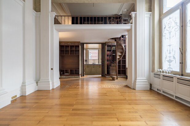 Chatelain - Spectacular ground floor duplex +/- 185 m²