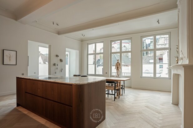 Luxe appartement met zicht op de Sint-Baafs