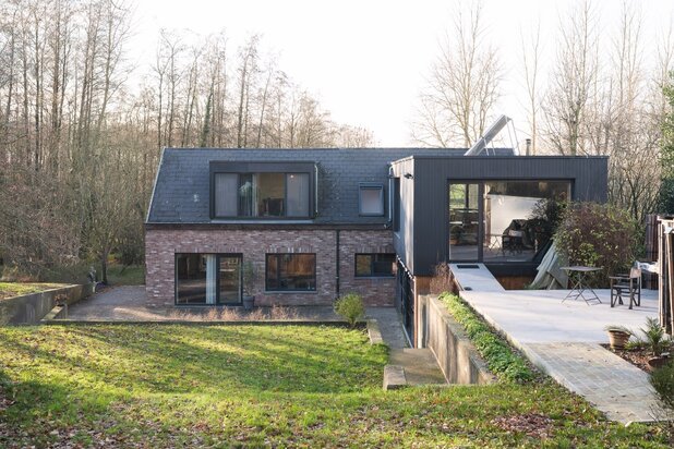 Scheldewindeke – Ruime woning met loftkarakter in een groen, glooiend landschap op slechts 20 minuten van Gent