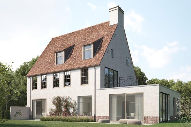 Exceptional opportunity! Investment property consisting of two apartments to be renovated or rebuilt.