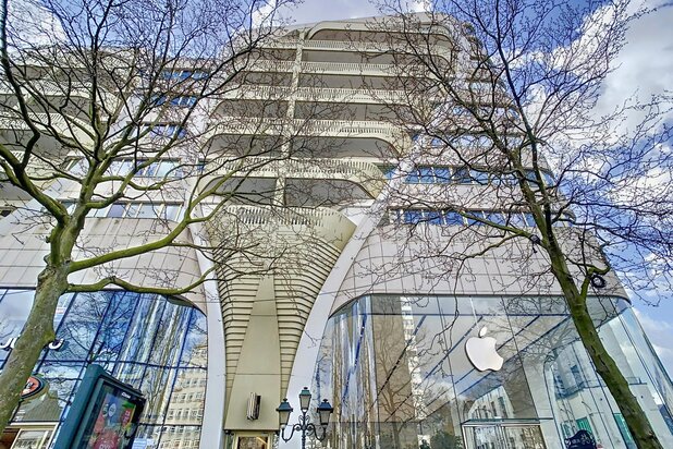 Toison d'or : Exceptional penthouse with terrace + parking