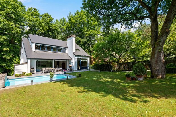 Woluwe-Saint-Pierre: Villa with 5 bedrooms and swimming pool