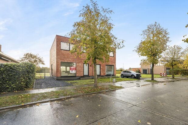 Maison neuve économe en énergie à Duffel / Bruggelanden