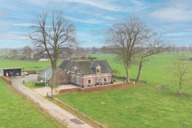 Historisch gebouw te koop in Klarenbeek met referentie 19210064952