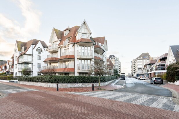 Villa-penthouse unique, prête à emménager, avec vue dégagée