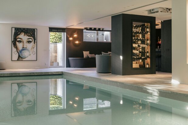 Ready to move in 5 bedroom villa with indoor pool for sale