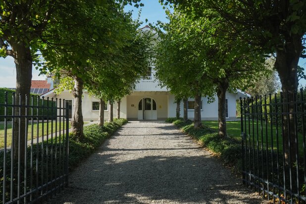 Unieke kans: villa met 7 slaapkamers