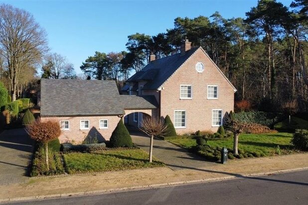 Tijdloze residentiële villa in doodlopende straat