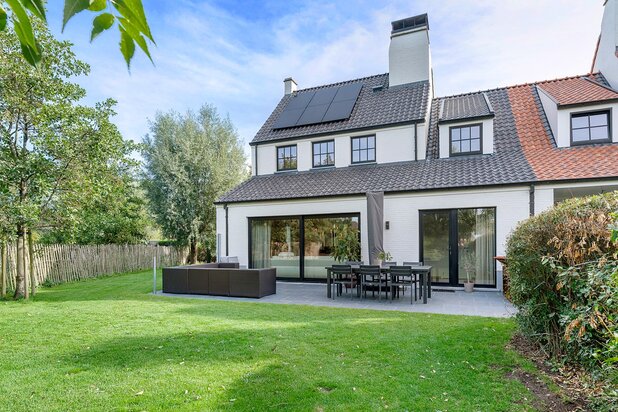 Recent gebouwde en instapklare HOEKWONING te Ramskapelle  