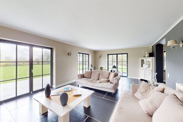 Uitzonderlijk pand met adembenemend uitzicht en potentieel