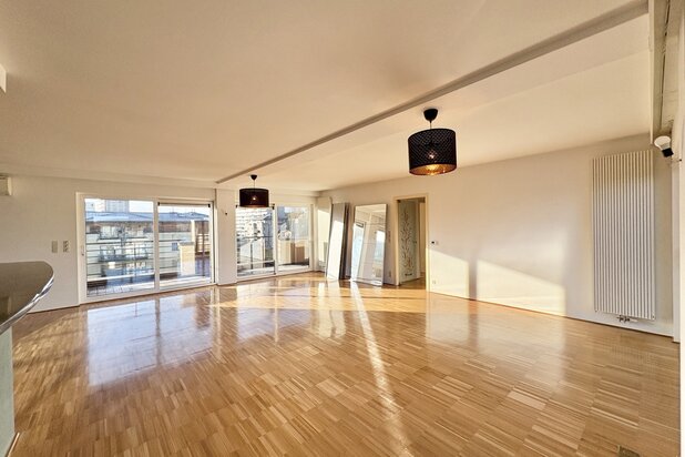 Magnifique penthouse avec 158m² de terrasse