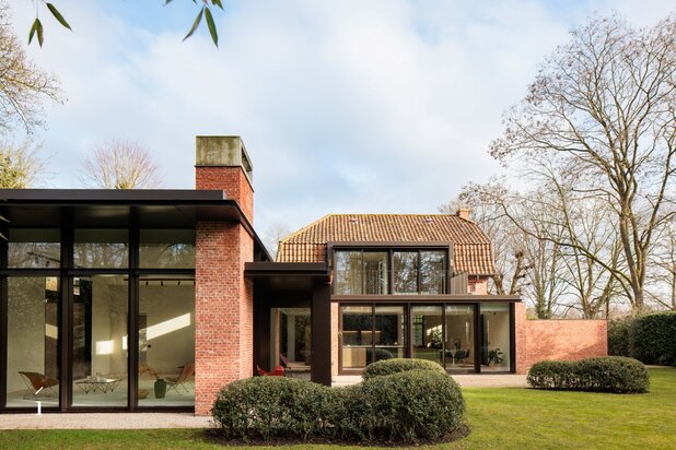 Architecturale elegantie waar wonen, werken en natuur elkaar versterken