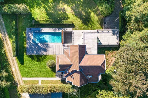 Une villa de caractère quartier Dieweg