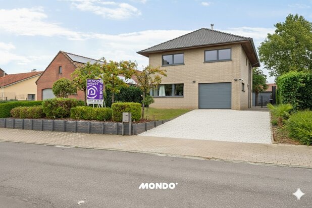 Instapklare gezinswoning (5 slpk) in autoluwe straat te Tervuren-Sterrebeek
