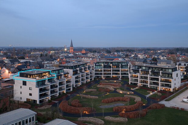 Unieke penthouse met prachtig uitzicht te Putte.