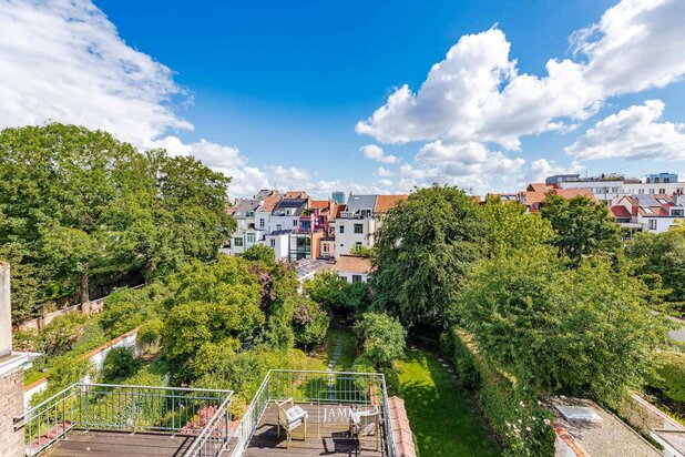 Une maison de maître rénovée avec ascenseur quartier Lepoutre