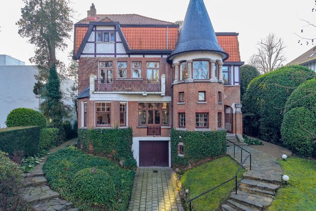 Vivier d’Oie – Karaktervolle villa op een perceel van 15 are