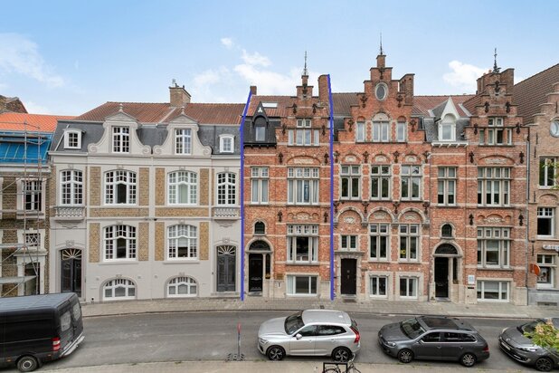 Karaktervolle herenwoning nabij 't Stil Ende te Brugge