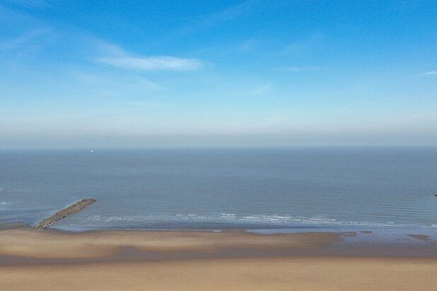 Uitzonderlijk duplex-appartement met 4 slaapkamers op de Zeedijk.
