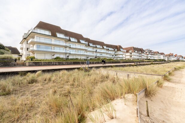 Wandeldijk -  4 slaapkamerappartement met frontaal zeezicht
