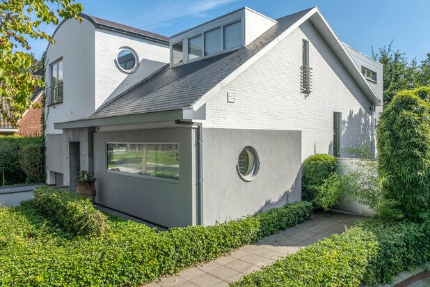 Instapklare luxe designvilla 5 SLPK en 4BK in Elsdonkwijk  