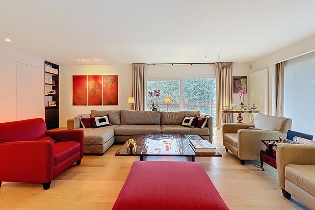 Observatorium - Prestigieuze gerenoveerde flat, terrassen, dubbele garage