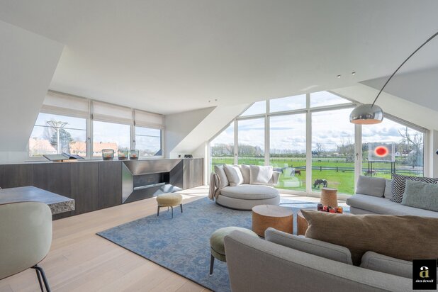 Exceptional property with open views near Oosthoek & Zwin