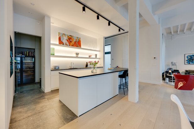 Exclusieve loft met terras op een unieke locatie aan het MAS