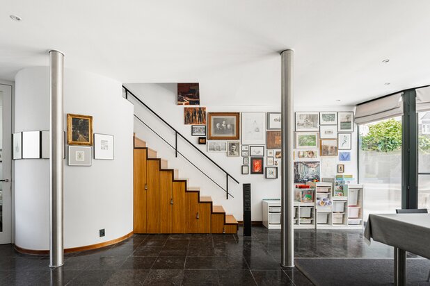 Propriété XL unique avec grand bureau, ateliers et jardin