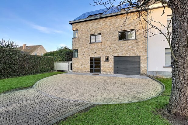 Maison semi-ouverte avec jardin à Meise
