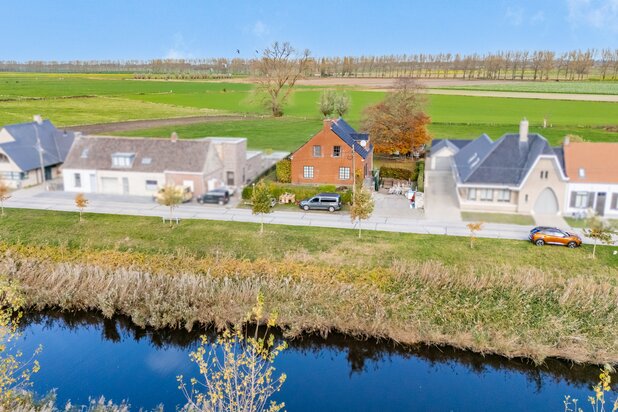 VILLA MET PRACHTIGE UITZICHTEN (1.114m²)