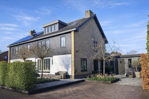 Villa te koop in HUIZEN met referentie 19310179712