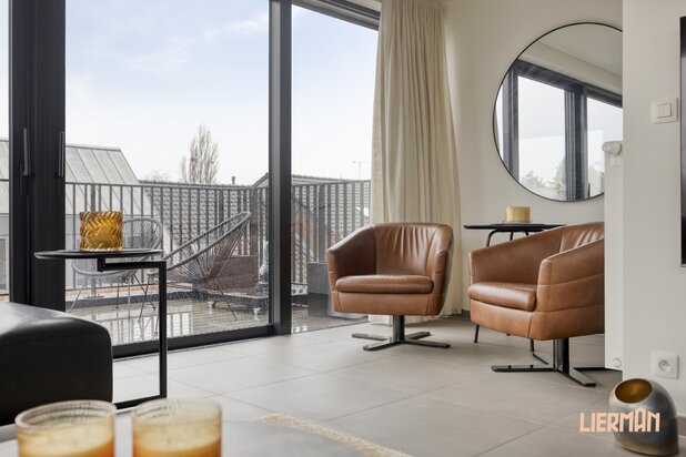 Licht, luxe en privacy: unieke penthouse in Aalst