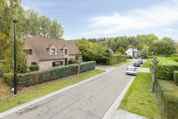 Charmante villa op 12 are met uitzicht op de bossen