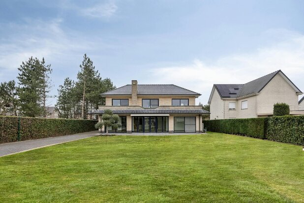 Belle villa à vendre dans le centre de Zwijndrecht