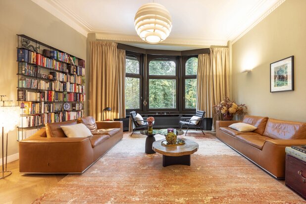 Luxe herenwoning aan het Hertoghepark!